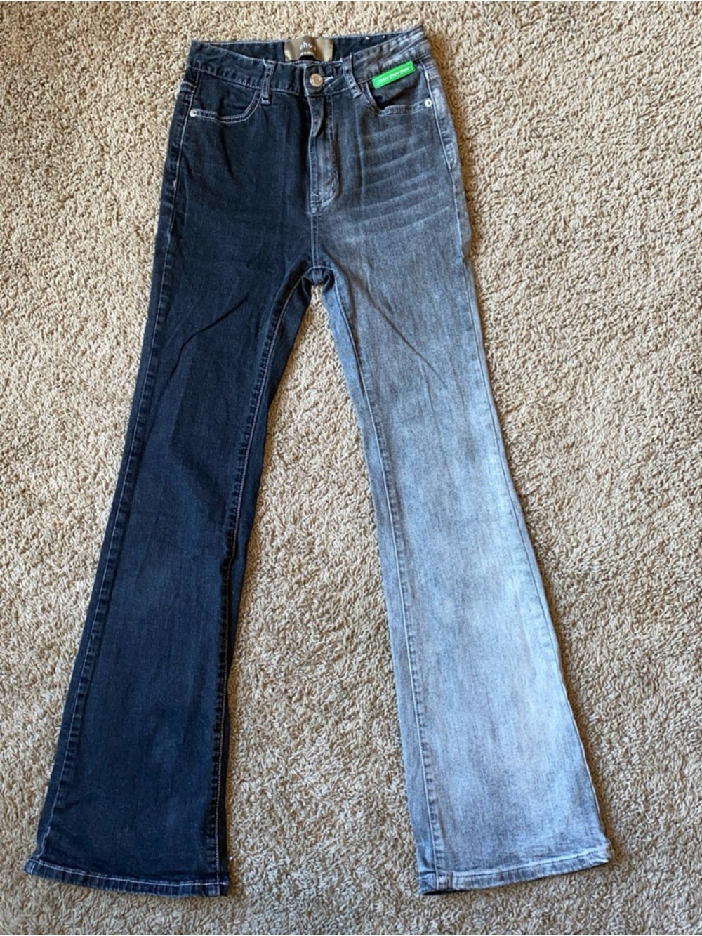 Chuu Two Tone Flare Jeans Womens 26 Black Gray Colorblock High Rise Stretch